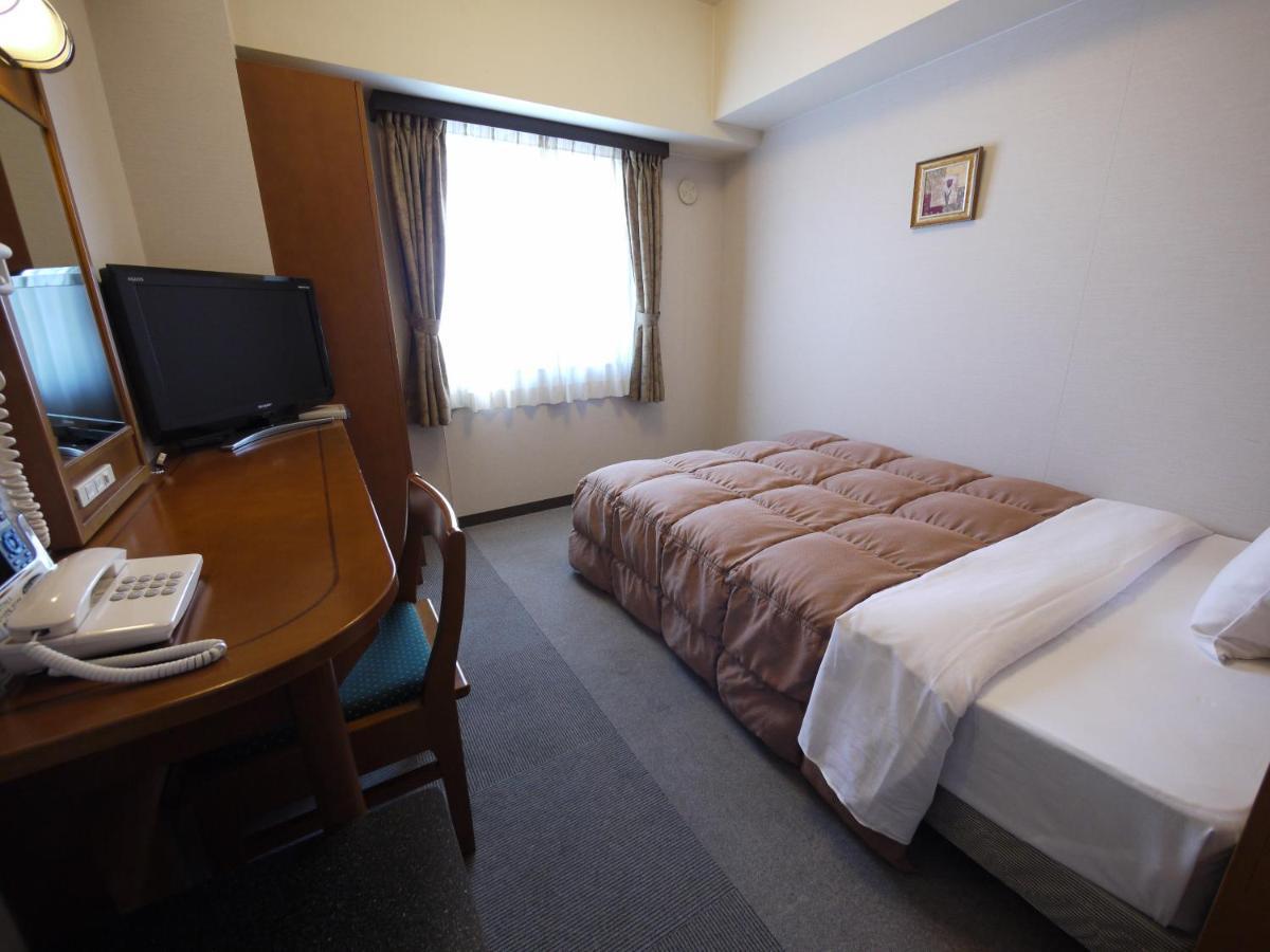 Hotel Route-Inn Matsusaka Ekihigashi Exteriér fotografie